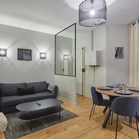 Center Of By Prestige Apartment Paris